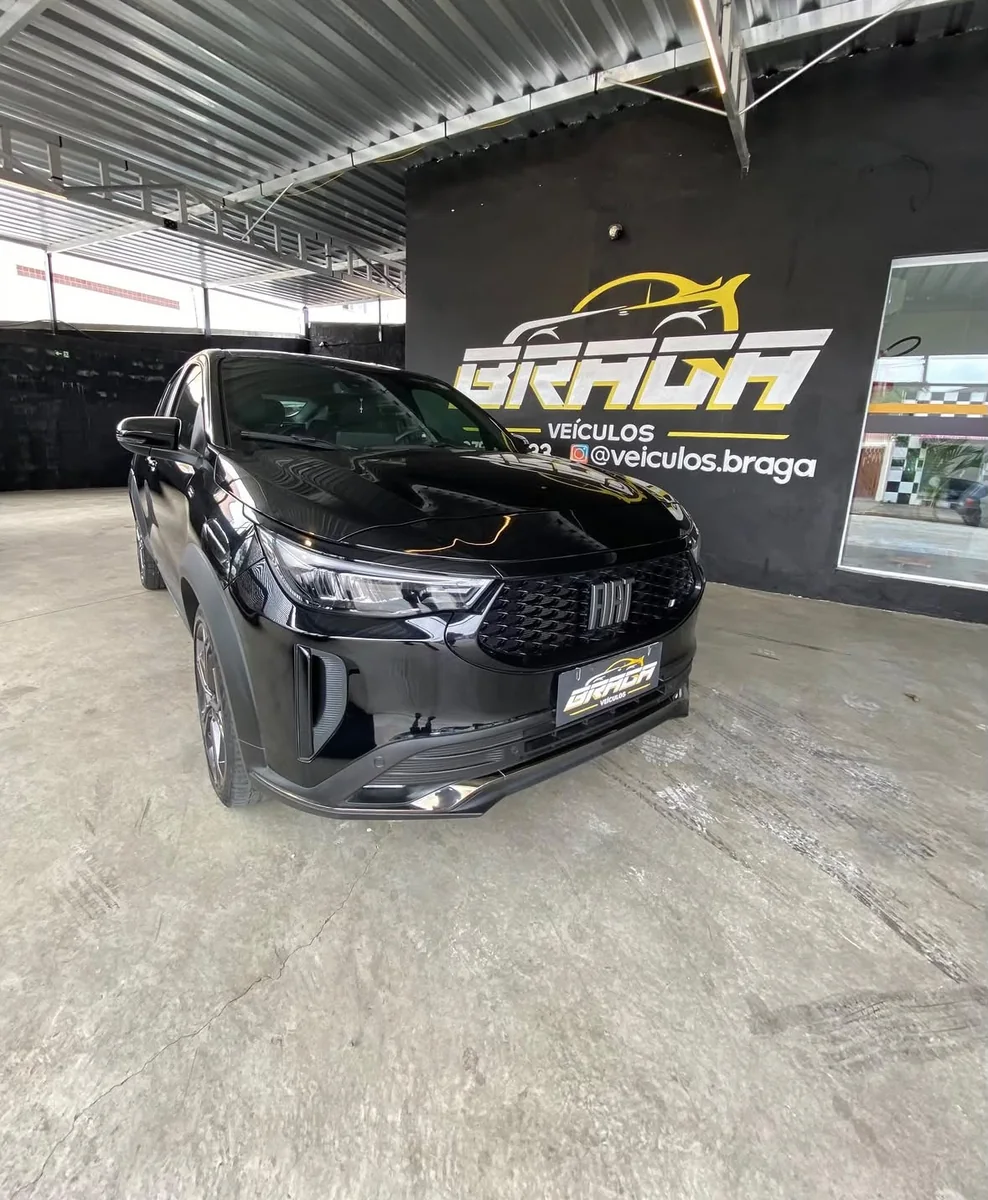 Fiat Fastback Limited Edition 270 2023 preto na Braga Veículos