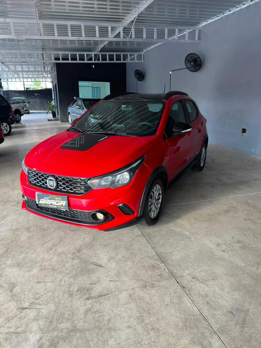 Fiat Argo Trekking 2020 vermelho na Braga Veículos