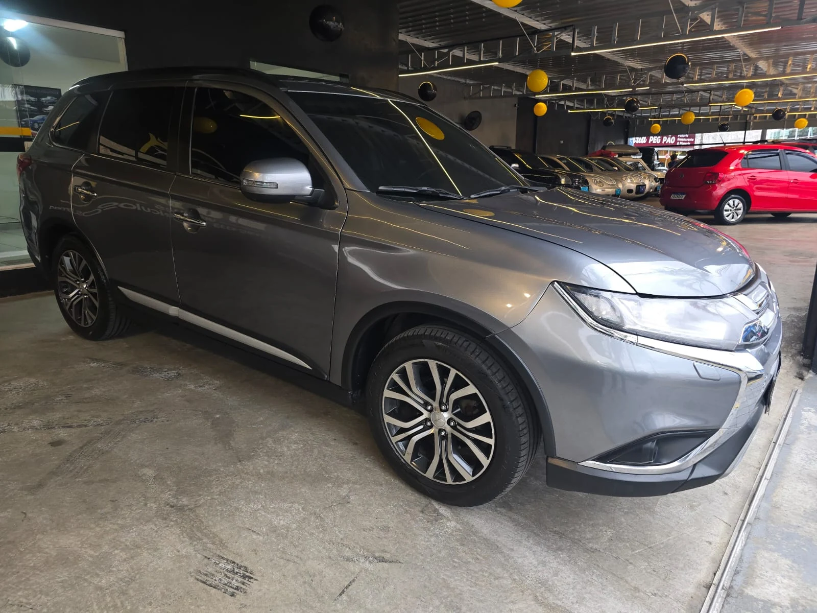 Mitsubishi Outlander GT V6 2016 cinza — foto 1