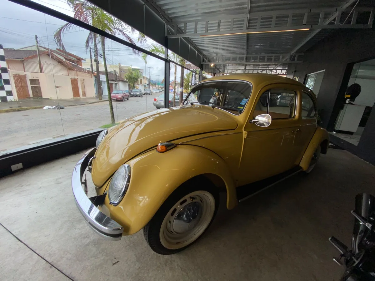 VW Fusca 1300 1972 bege na Braga Veículos